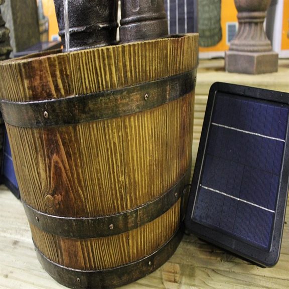 additional image for Solar Powered Barrel with Pump Water Feature with Battery Back Up