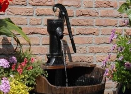 10 Things you need to Know about Water Features