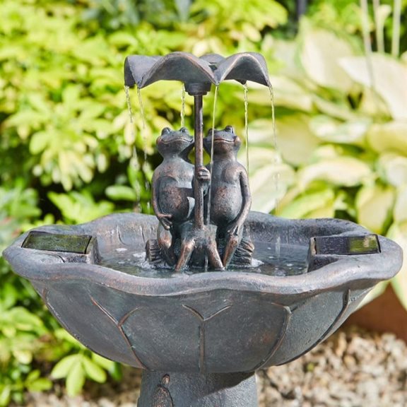 additional image for Frog Couple Solar Powered Water Feature