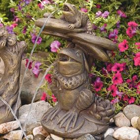Frogs On Lily Pads Cast Stone Garden Pond Spitter