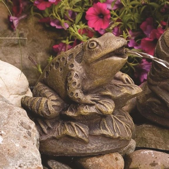 Frog On Leaves Plumbed Cast Stone Pond Spitter