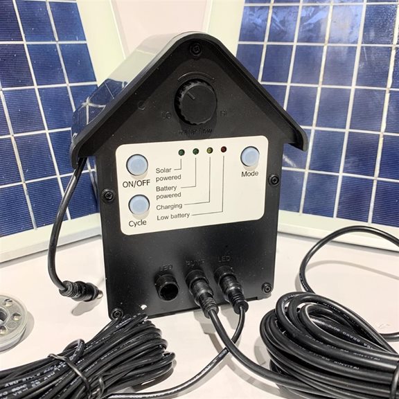 additional image for 1600 LPH Solar Powered Pump with Battery Back Up and LED Light